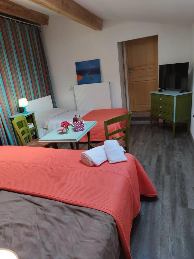 Chambre D'Hotes "Le Village" Villenouvelle Zewnętrze zdjęcie